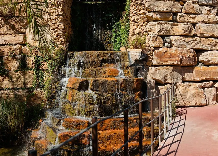 Modern And Luxurious With Sea Views In Benahavis Apartment *