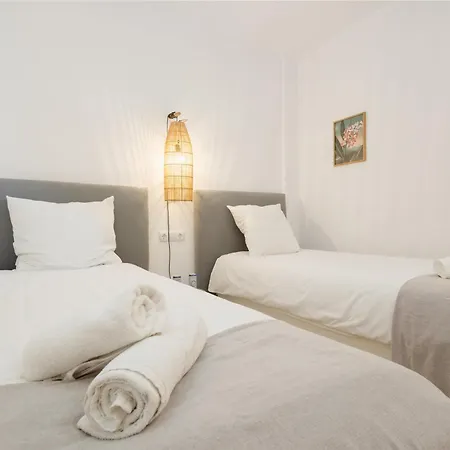 Modern And Luxurious With Sea Views In Benahavis Apartment